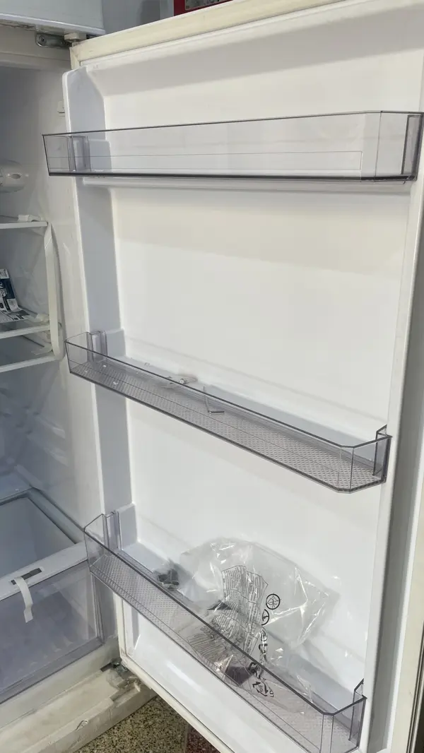Condor 650L Defrost Blanc – Image 3